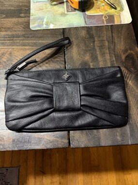 Simply Vera Vera Wang Black Leather Bow Wristlet Clutch
